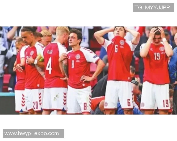 足球一号球星代表人物盘点及其在足球历史中的地位分析